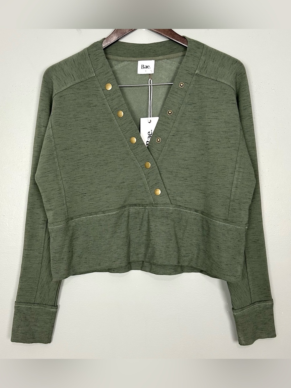 Bae. The Label. Bring It Back Crop Sweatshirt Women’s Size S Maternity Nursing